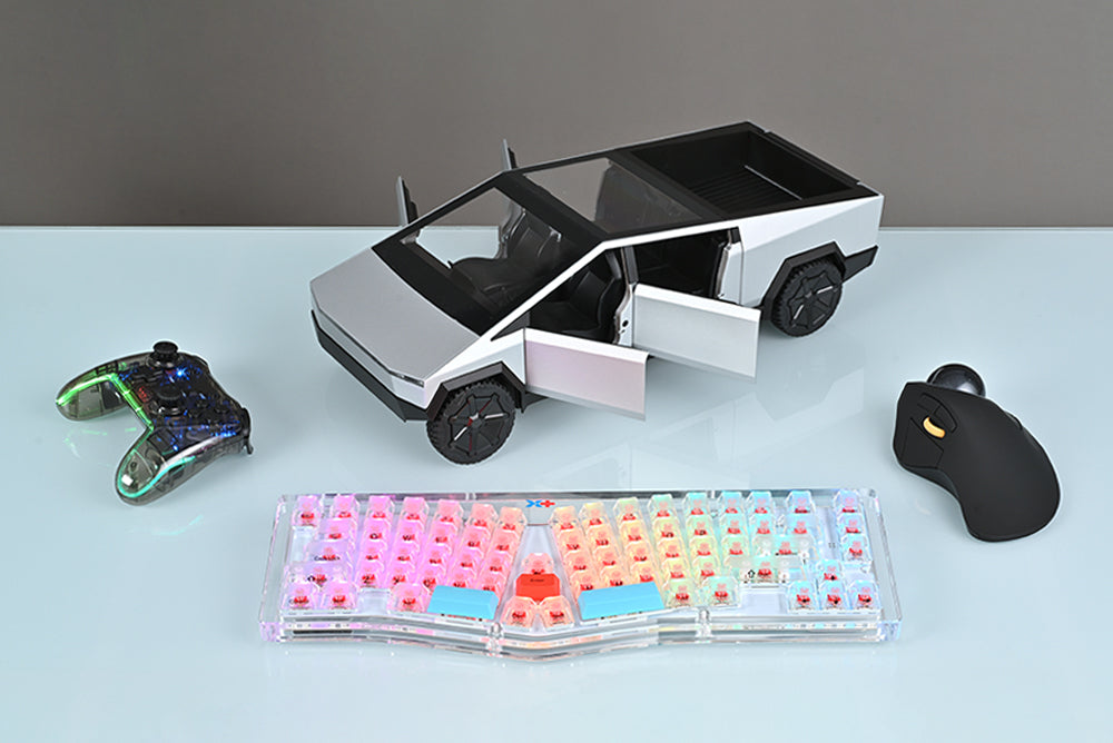 Xyber XPC - Ryzen 7 Mini PC CyberTruck! 8845HS 64GB DDR + 2TB SSD - Xyber Mini PC 