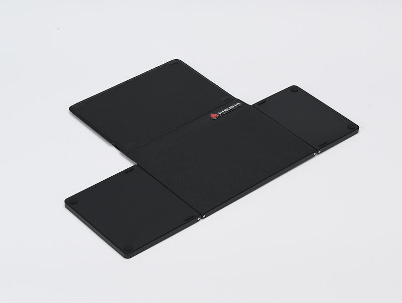 Tri-Fold with Pad - Xyber Mini PC 